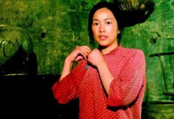 国产妇女,时代变迁中的坚韧与美丽