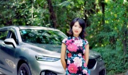 国产熟美女,魅力绽放，时尚潮流引领者